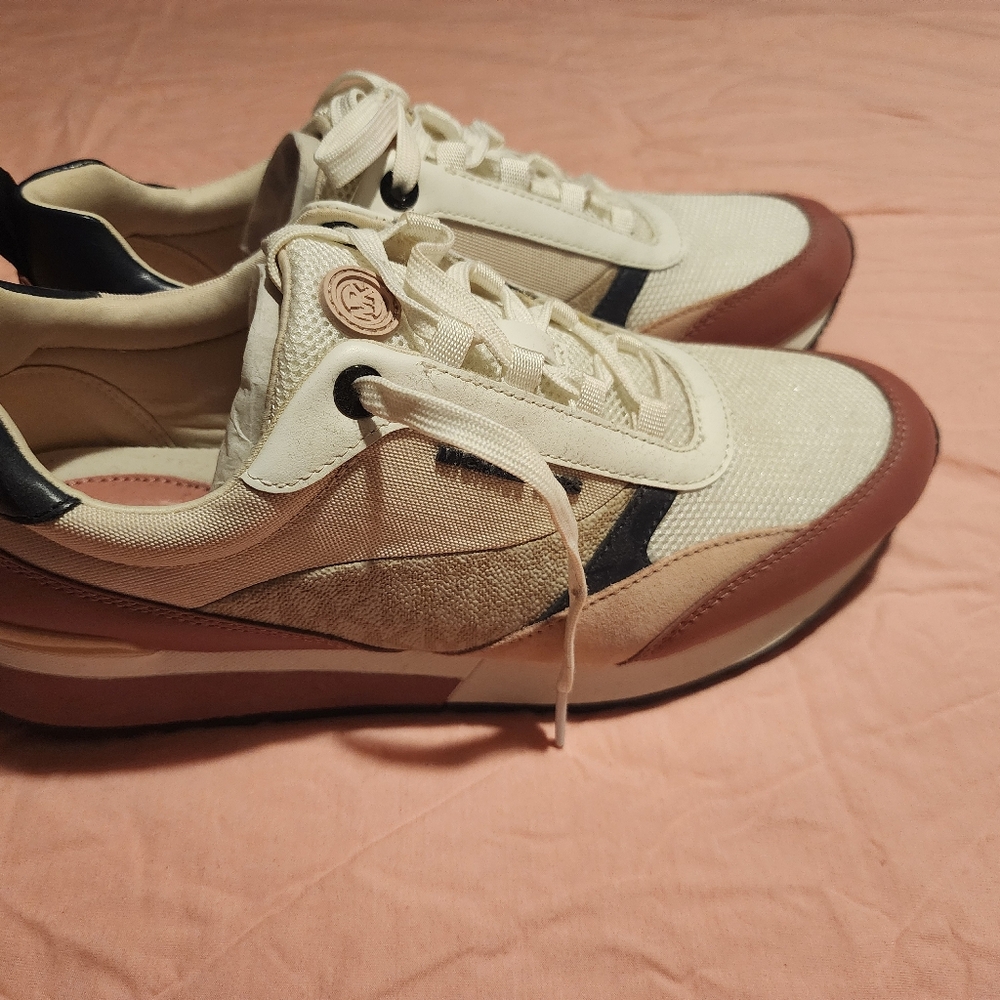 Michael Kors Allie stride leather trainer